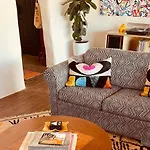Spacious Stylish Niji Holiday home Santa Fe